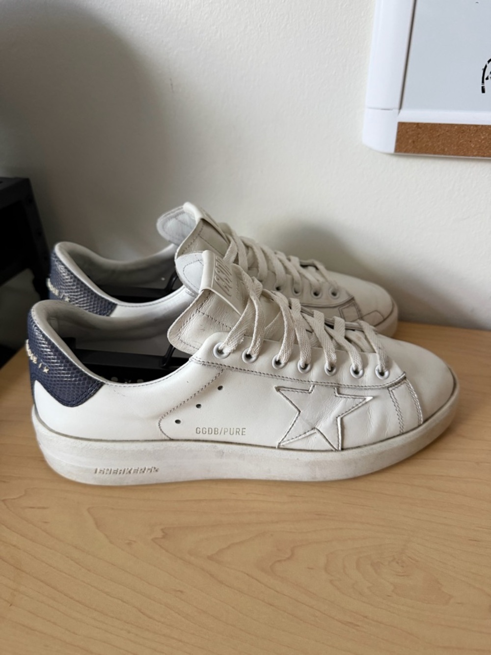 Golden Goose White Leather Sneakers with Navy Heel Tab - Picture 2 of 6